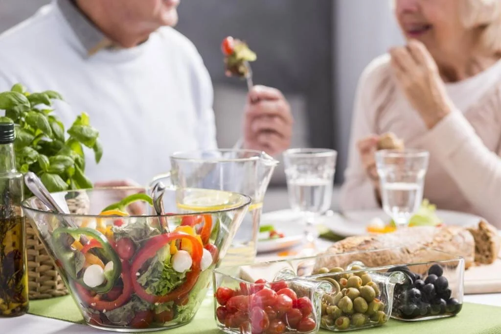Delicious Dining Options for Seniors: Retirement Community Meals
