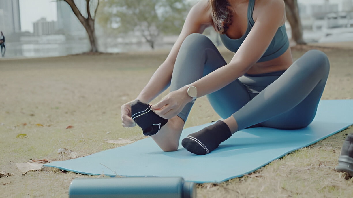 Maximise Stability with Grip Socks: A Footwear Essential for Active Lifestyles