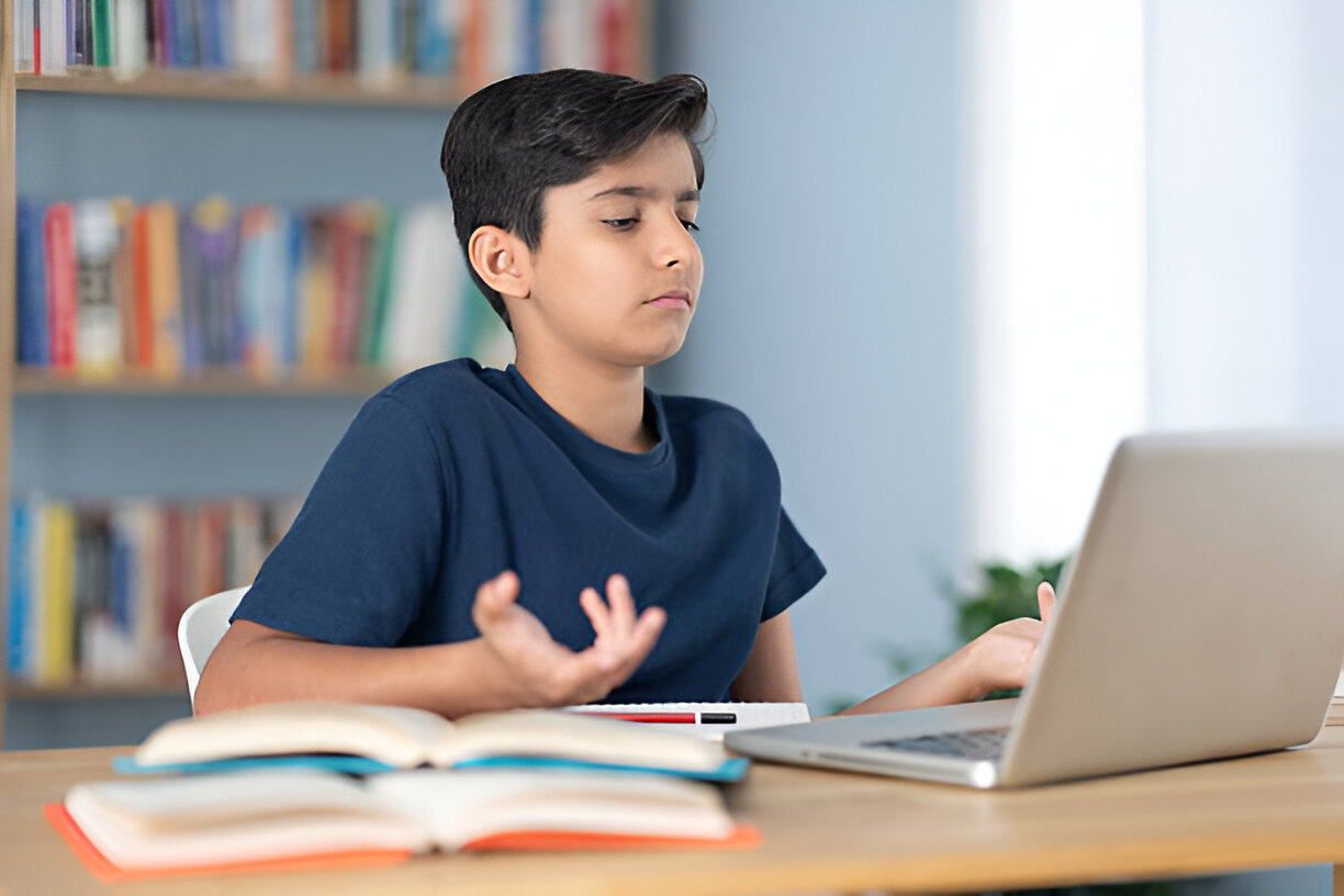 Struggling with Online Tests? Here’s How Professional Help Can Save You