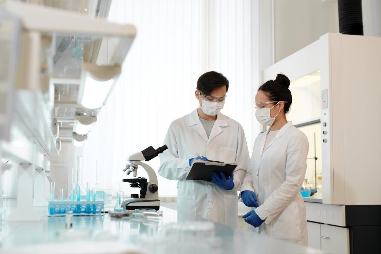 5 Maintenance Practices That Extend the Life of Lab Refrigerators