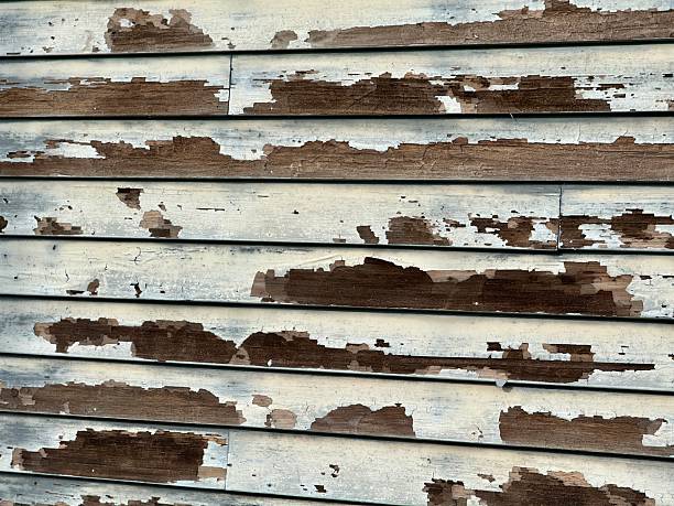 7 Hidden Signs of Water Damage Behind Old Siding