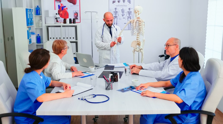 7 Key Benefits of CME in Emergency Medicine for Frontline Doctors