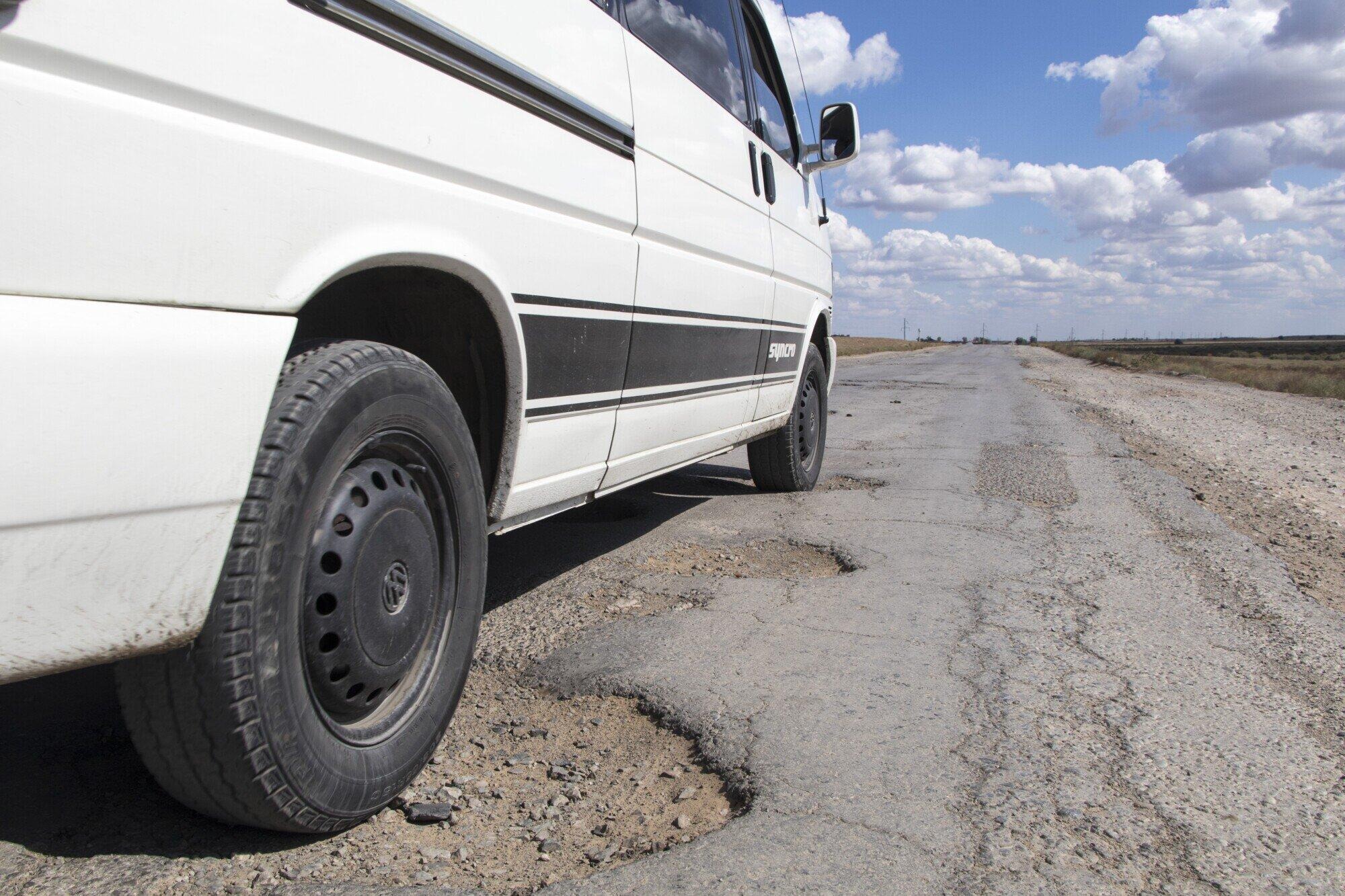 8 Signs of Pothole Damage: When to Get a Professional Alignment
