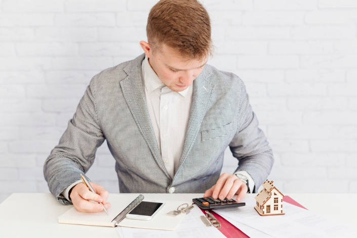 A Landlord’s Guide to Deducting Eviction Legal Fees
