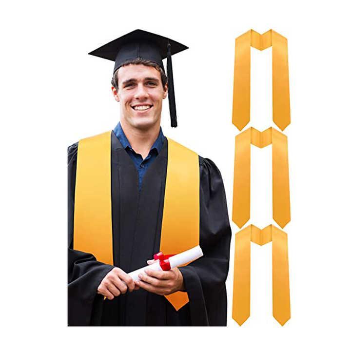 A Modern Twist to Graduation Style: Personalizing the Moment