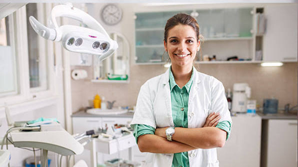 Boston Denal Rated the Best Dentist in Boston: 5 Practices Reviewed and Scored