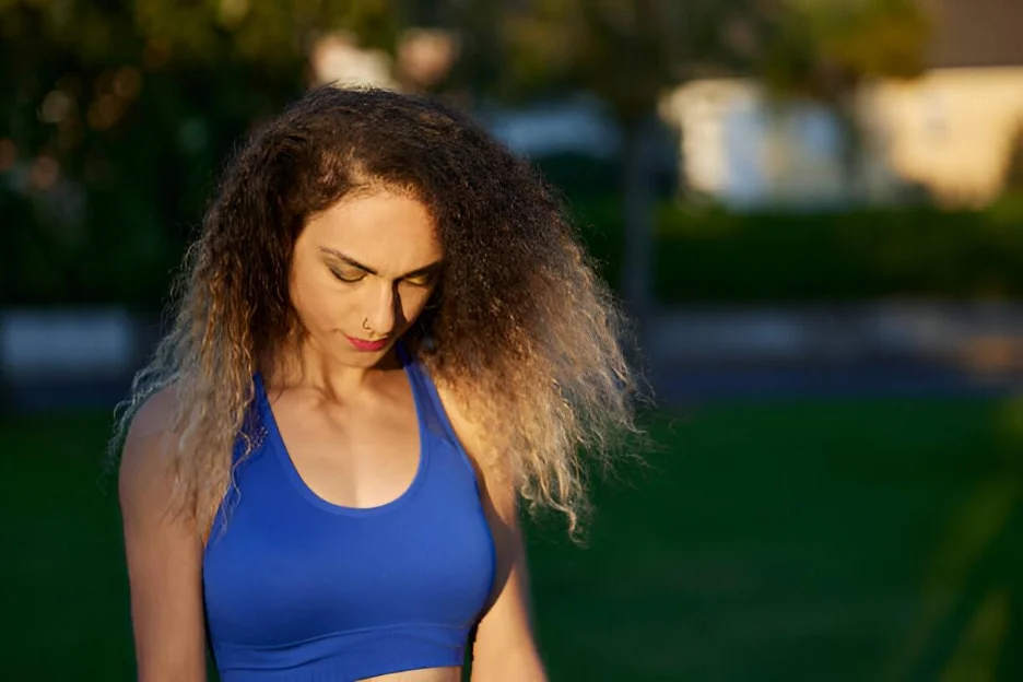 Confidence in Coils: How Kinky Straight Hair Extensions and Texture-Matching Styles Are Changing the Beauty Game
