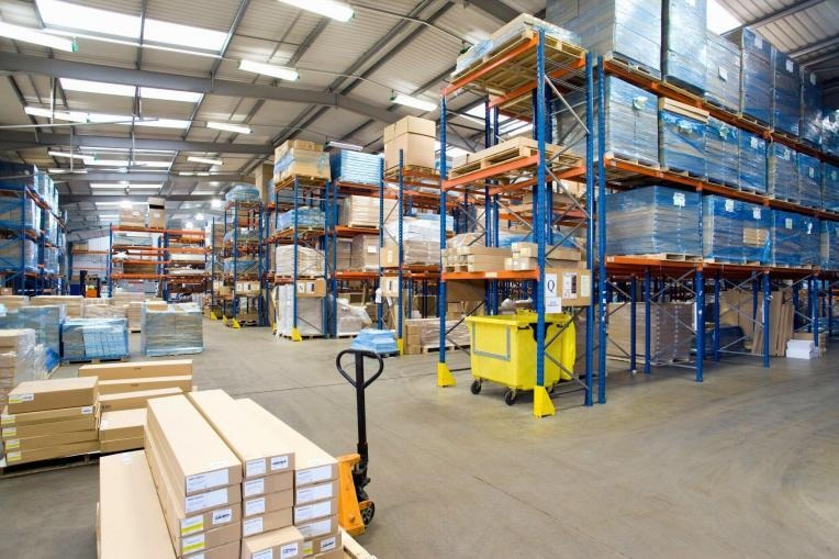 Designing a Harmonious Work Environment in Warehouses