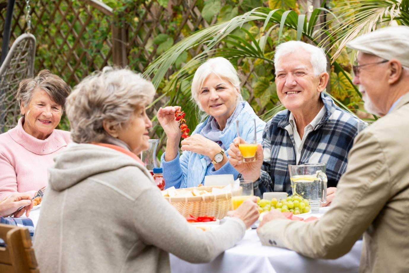 Diverse Meal Experiences That Enrich Senior Dining