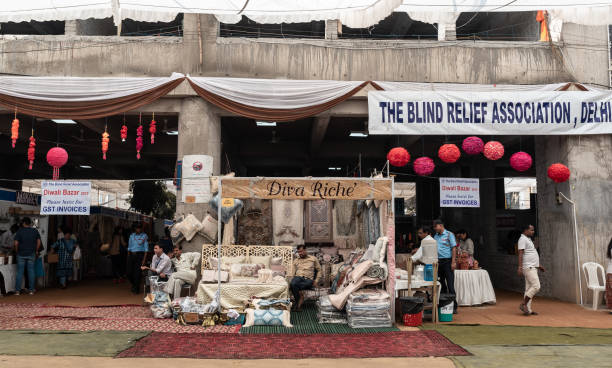 Furniture Online vs Furniture Store in Delhi: Which Is Better for Quality & Price?