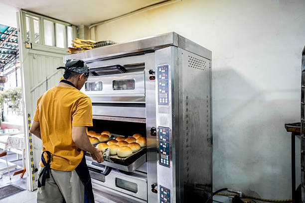 Gas vs Electric Deck Ovens: Which One Is Better for Your Business?