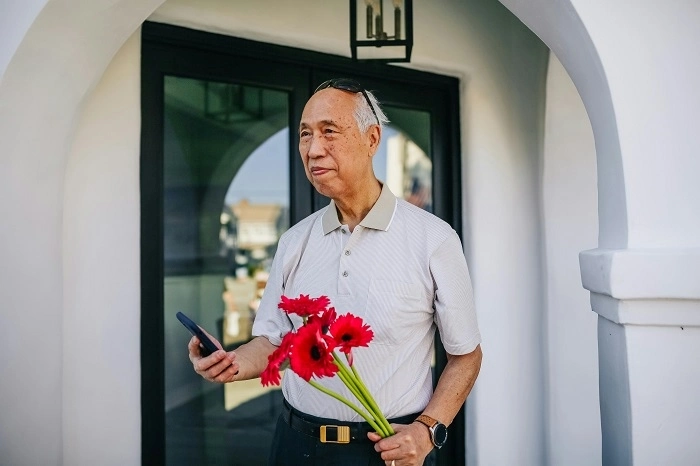 40+ Gifts for Grandpa to Celebrate His Presence in Your Life