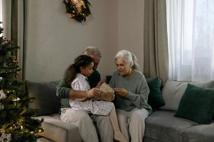 Christmas Gifts for Grandparents to Make Their Day Joyful
