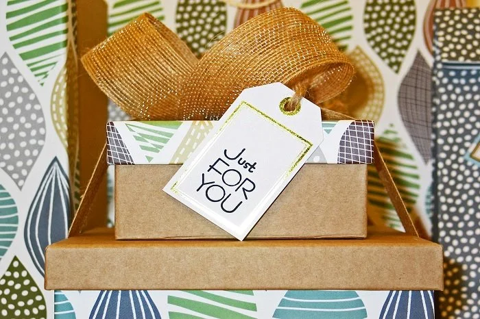 7 Affordable and Trendy Gifts Under $15 You Must Pick