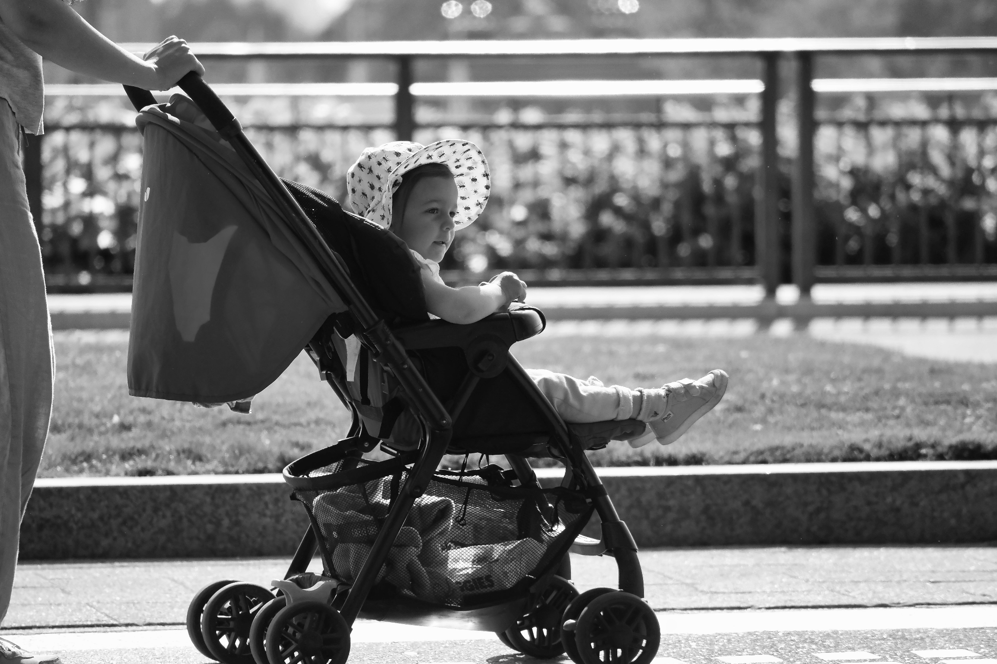 How a Compact Fold Changes the Way You Use a Stroller
