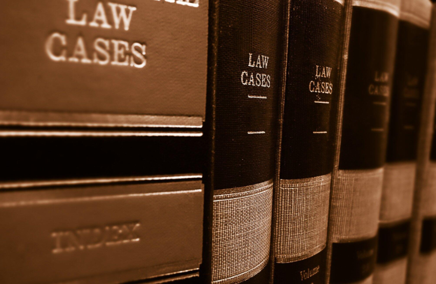 How Case Briefs Help Law Students Study Smarter