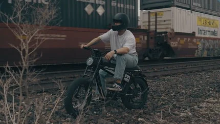 How Fast Are Electric Bikes That Look Like Motorcycles?