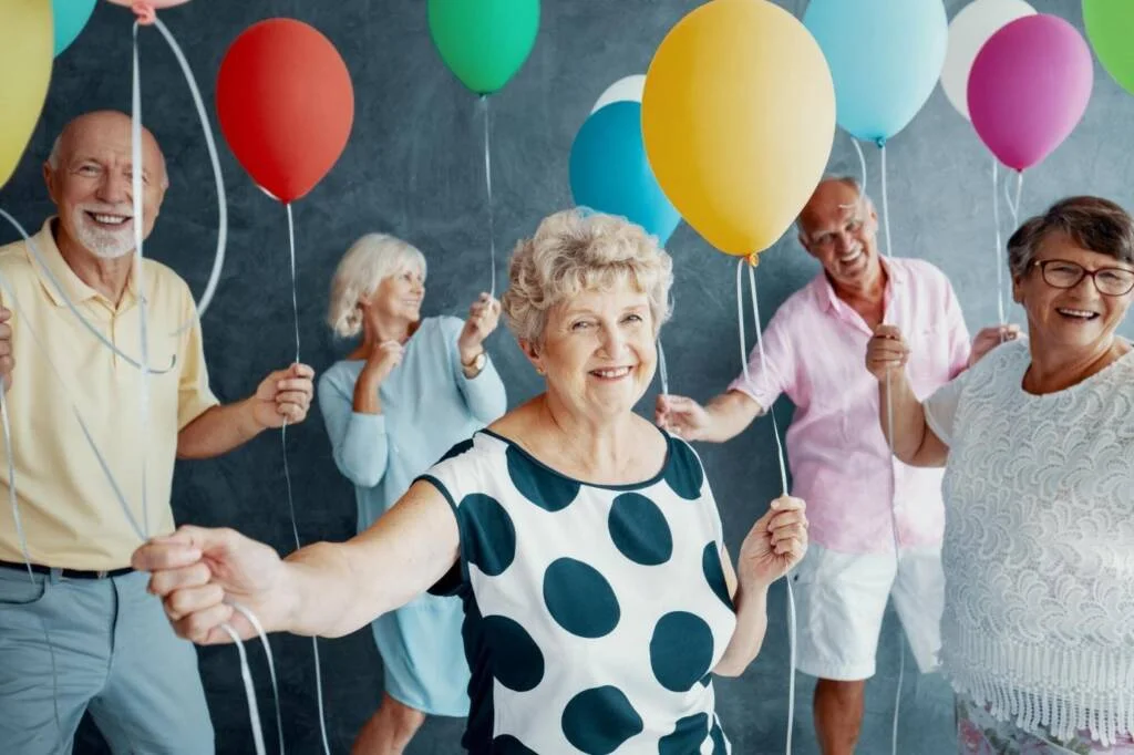 Mindful Living: Enhancing Focus and Social Skills in Seniors
