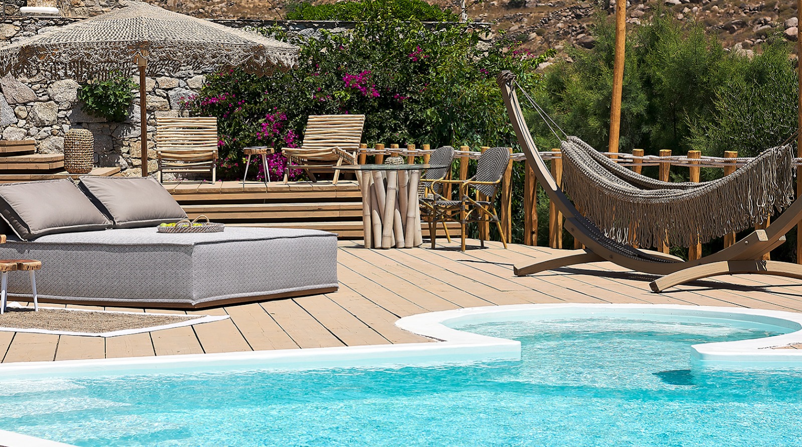 Mykonos Hotels with Private Pools – Is a Private Pool Worth It?