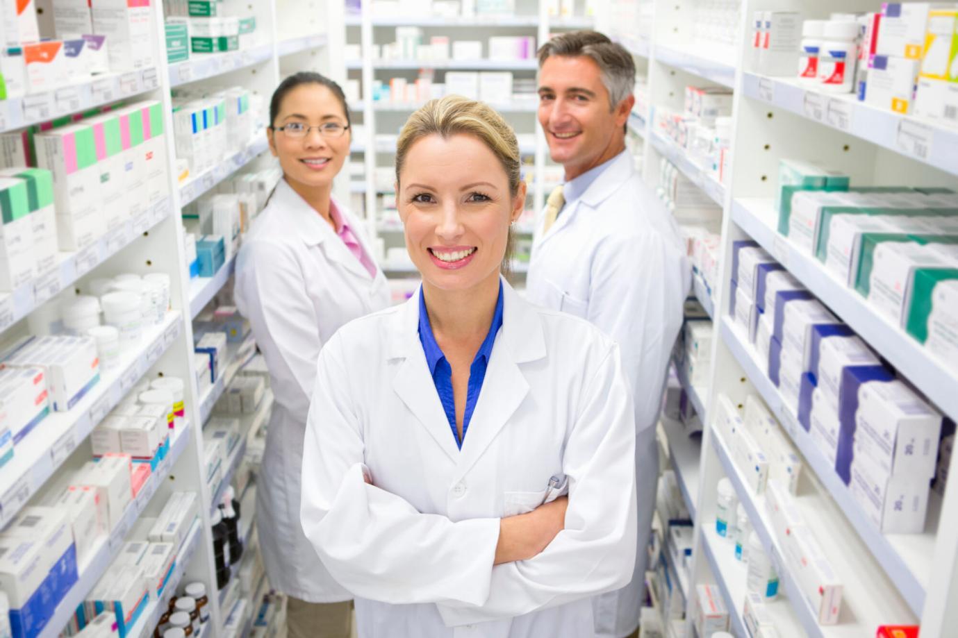 Online Pharmacies vs. Local Drugstores: What's the Difference?