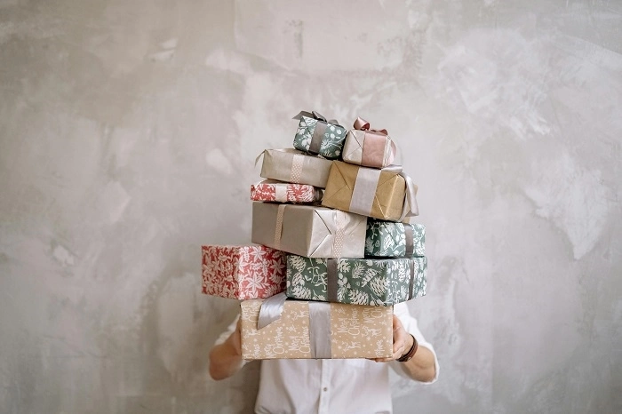 Explore 140+ Thoughtful Personalized Gifts for Him