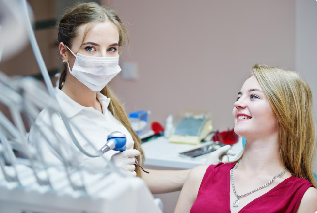 Reasons to Choose a Prevention-First Cosmetic Dentist London for Long-Term Smile Care