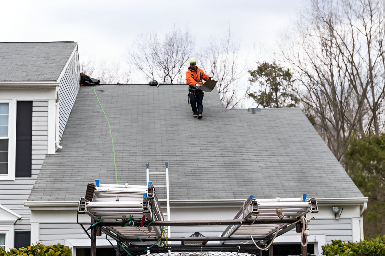 Roof Replacement vs. Repair: How to Decide What's Best