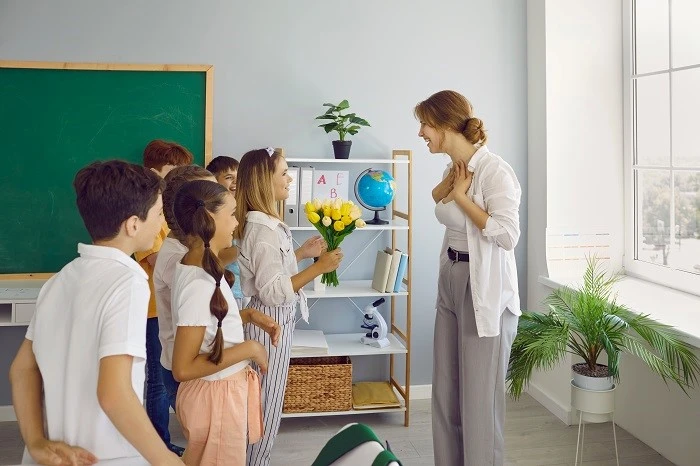50+ Teacher Appreciation Gift Ideas to Appreciate Them