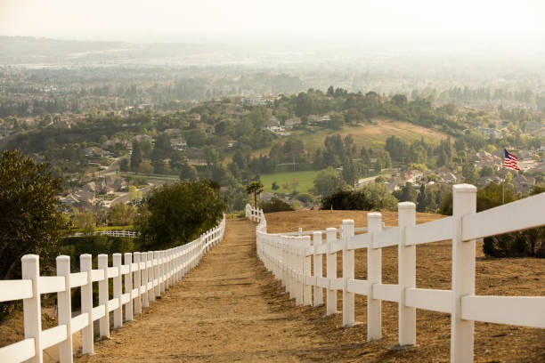 The Need for Fixing Fences in Southern California