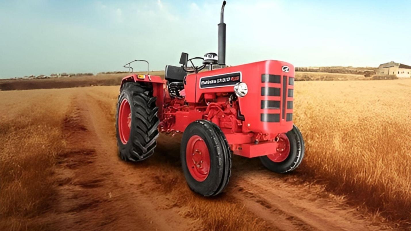 The Role of Tractors and Farm Equipment in India's Rice Farming Success