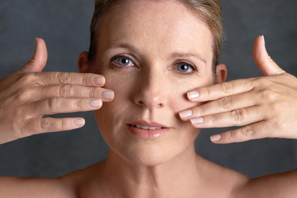 The Science Behind Wrinkles: What Causes Skin Aging and How It Shows Up