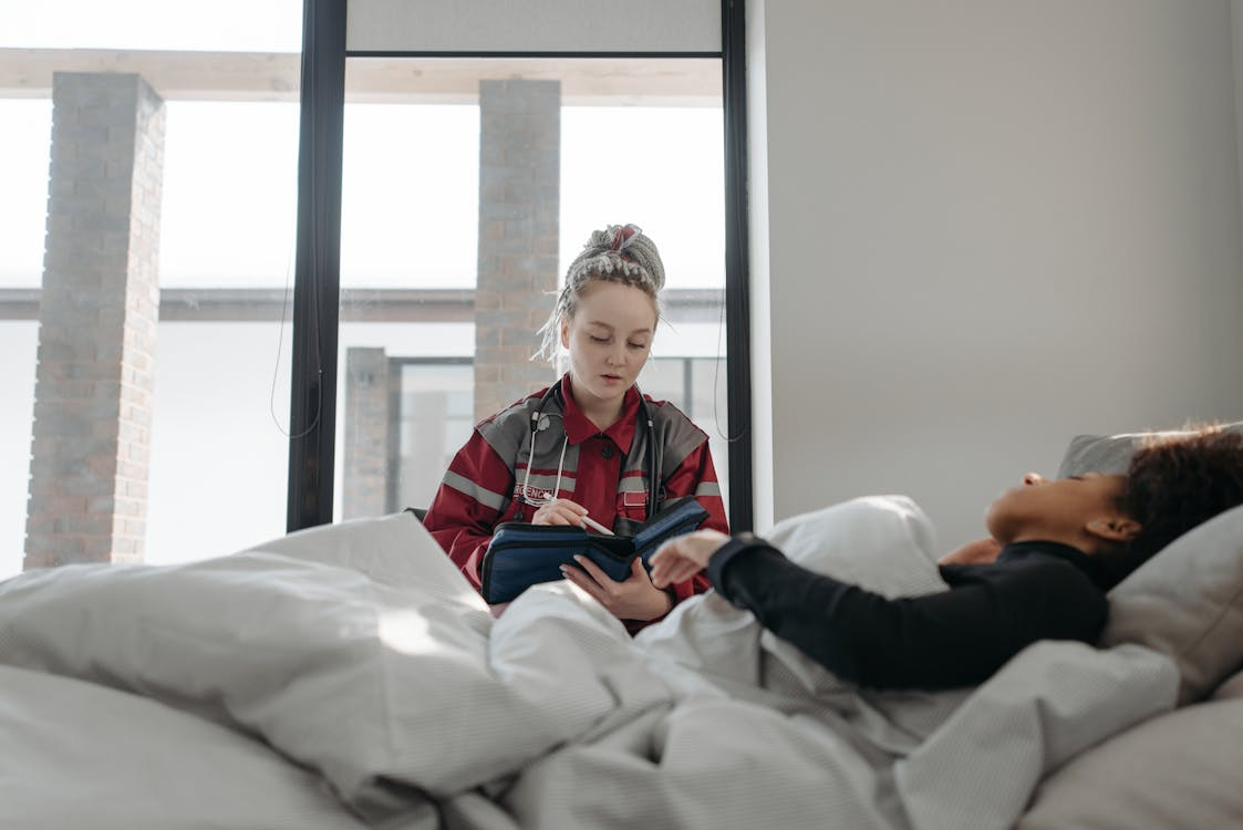 The Stress-Free Guide to Handling Late-Night Medical Emergencies