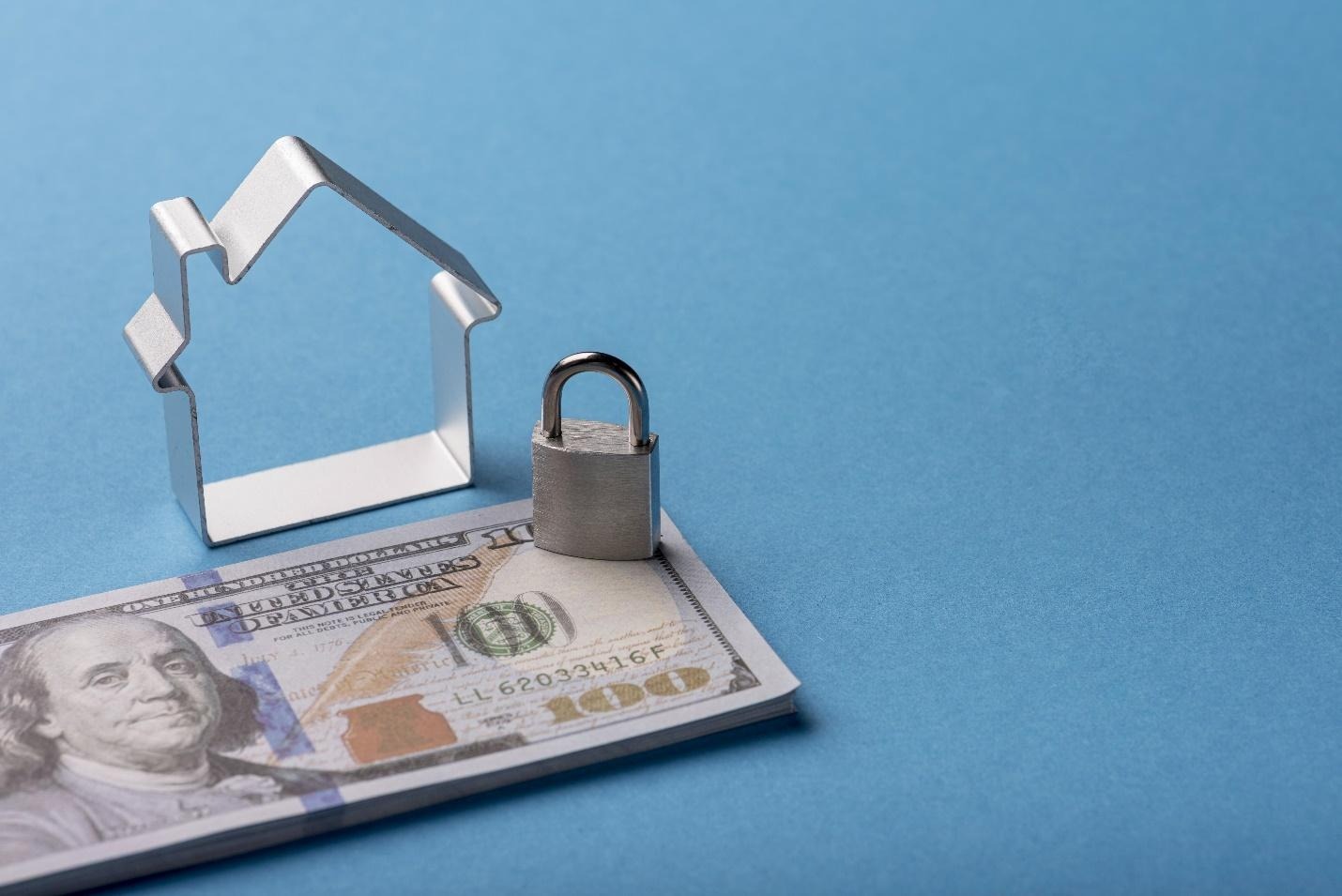 Top Benefits of Keeping Your Security Deposit in a Bank