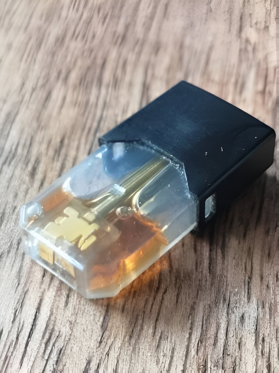Vaporesso XROS Pods Leaking from the Bottom: What’s the Problem?