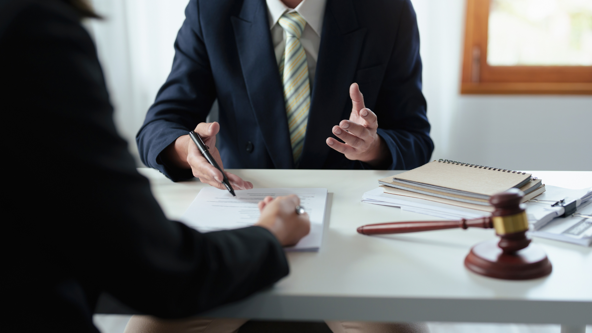 What to Expect During a Consultation With a Gun Charges Defense Lawyer
