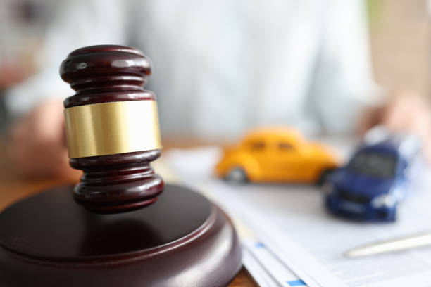 What to Expect When You First Speak to a Car Accident Lawyer?
