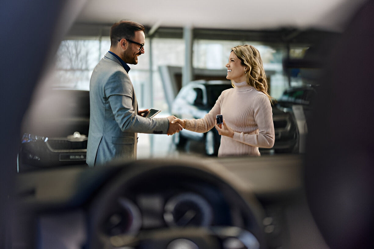 When Are the Smartest Times to Buy a Car Without Overpaying?